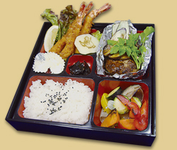 定番コンビの洋食弁当